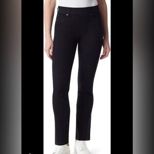 Slim Black Stretch Skinny Pants for Women